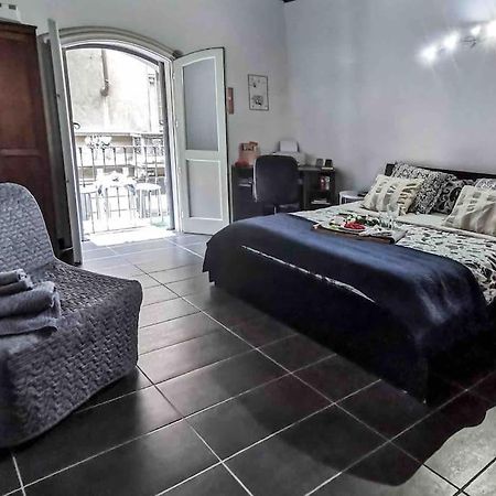 Intero Appartamento Su Via Tortona-Darsena-Navigli Милан Экстерьер фото